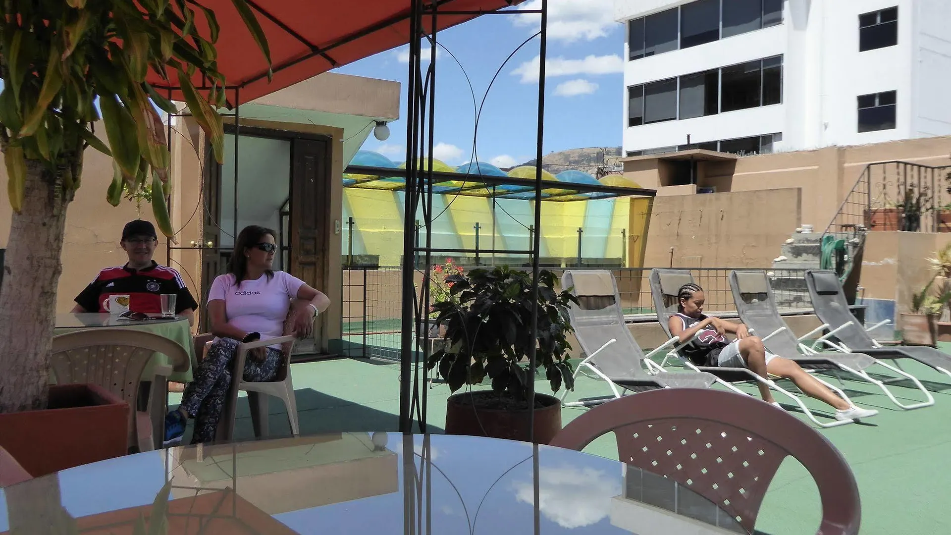 Jhomana Guesthouse Quito Oda ve Kahvaltı