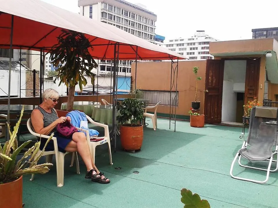 Jhomana Guesthouse Quito